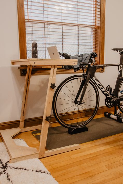 How We Made An Adjustable Bike Desk : Woodbrew Bike Trainer Setup, Adjustable Desk Diy, Zwift Cycling Setup, Pain Cave Cycling, Zwift Setup, Zwift Cycling, Skydiving Tattoo, Bike Table, Walking Desk