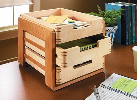 Woodsmith Plans, Wood Projects Plans, Woodworking Desk, Wood Crafting Tools, Carpentry Projects, Woodworking Box, Woodworking Joinery, Woodworking Joints, Woodworking Table