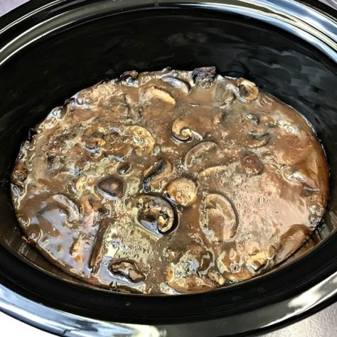 Crockpot Cube Steak & Mushroom Gravy Steak And Mushroom Gravy, Mushroom Recipes Crockpot, Cube Steak Crock Pot Recipes, Crockpot Mushrooms, Crockpot Rice Recipes, Beef Cube Steak Recipes, Beef Tips And Rice, Beef Cubed Steak, Cube Steak And Gravy