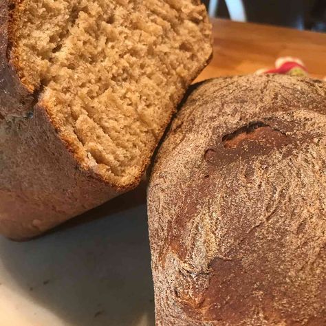 The subtle nutty flavor of shredded cereal (e.g., Shredded Wheat ™), enhanced by molasses, takes center stage in this vintage recipe. Amish Sweet Bread, Amish Sweet Bread Recipe, Bread For Bread Machine, Shredded Wheat Cereal, Bread Whole Wheat, Oatmeal Bread Recipe, Easy Breads, Bread Artisan, Sweet Bread Recipe