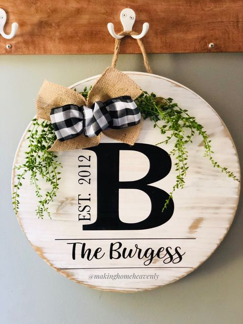 Monogram Wood Sign, Circle Signs, Wedding Gift Signs, Welcome Door Sign, Welcome Signs Front Door, Front Door Hanger, Diy Monogram, Welcome Door Signs, Door Signs Diy