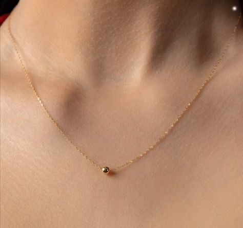 Seed Necklace, Pure Gold Jewellery, Fancy Jewelry Necklace, Pretty Jewelry Necklaces, Online Gold Jewellery, Ras Al Khaimah, Real Gold Jewelry, Gold Jewelry Stores, Gold Earrings For Women