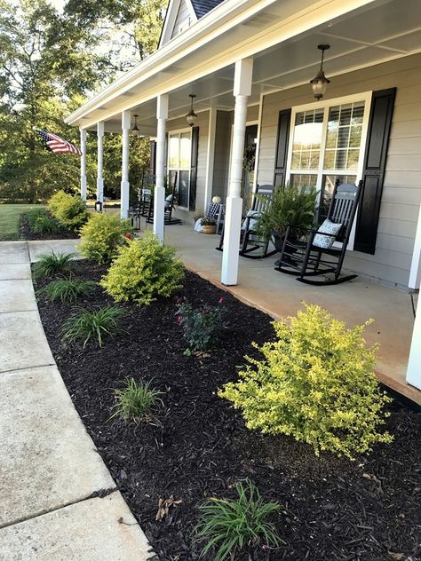 IMG_2147 New Landscaping Ideas, Landscape Ideas Long Front Porch, Front Porch Mulch Ideas, Fro T Yard Landscape Ideas, From Yard Landscaping Ideas, Simple Landscaping Ranch House, Flower Bed Between House And Sidewalk, Small House Landscape Front Yard, Landscape Next To Garage