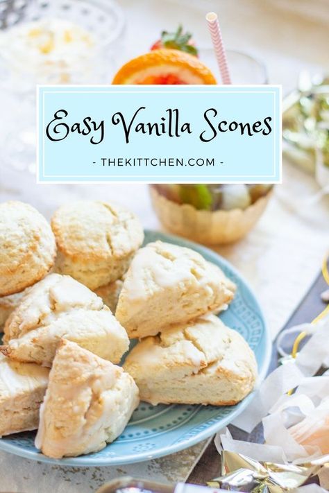 Scones Recipe No Heavy Cream, Easy Scones Recipe With Buttermilk, Heavy Cream Scones, Easy Vanilla Scones, Heavy Cream Breakfast Recipes, Vanilla Scones Recipe Easy, Homemade Scones Easy, Coffee Scones Recipe, Buttermilk Scones Recipe Easy