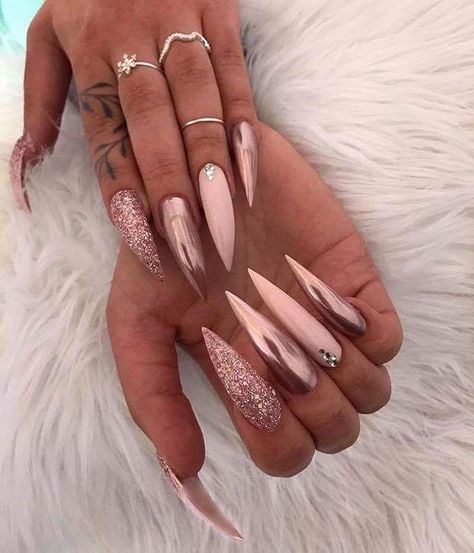 Wedding Nail Designs, Nail Glam, Wedding Nails Glitter, Nail Tutorial, Wedding Nail, Stiletto Nails Designs, Rose Gold Nails, Glam Nails, Neutral Nails