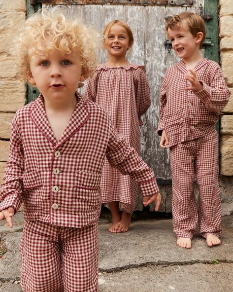 📸 Matching Moments 📸⁠ ⁠ Autumnal nights call for our organic cotton twill. There's nothing we all need more than to wrapped up and cosy at bedtime. The Nico pyjamas and Sabrina are the sweetest addition for little ones sleepwear in colder months. A perfect match our ladies' Carey nightie.⁠ ⁠ Photography @aliciawaite_ ⁠ Models @ameliagmodel @crowoodhouse⁠ HMU @sophiecoxmakeup⁠ Location @peagreenlocations⁠ ⁠ #ifonlyifnightwear #ifonlyif #gingham Christmas Pyjamas, Travel Scarf, Holiday Pajamas, Red Gingham, Boys Pajamas, Baby Ideas, Mother Of Pearl Buttons, Pearl Buttons, Yarn Dyeing