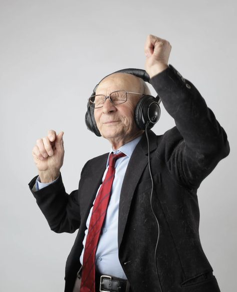 Man in Black Jacket Wearing Black Headphones · Free Stock Photo Elderly Activities, Photography Trends, Old Person, Hearing Loss, Black Headphones, Old Age, Old Men, Old Man, Canon Eos