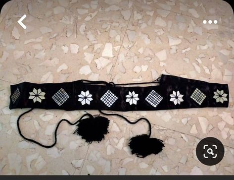 Sari Belt Design, Choli Belt Work, Navratri Mirror Belt, Kodi Belt For Navratri, Mirror Work Belt Design For Navratri, Mirror Belt For Choli, Hand Work Belt Design, Navratri Kamar Belt, Kamar Belt Hand Work Navratri