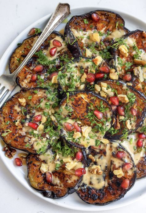 Spicy Miso Tahini Eggplant ❤️ Great as an appetizer, EXTREMELY flavorful. Relatively easy to make and super versatile! Thomas Keller Zucchini, Eggplant With Tahini Sauce, Miso Tahini Sauce, Crispy Capers, Miso Tahini, Miso Eggplant, Cooking Vegetarian, Spicy Eggplant, Small Bites Appetizers