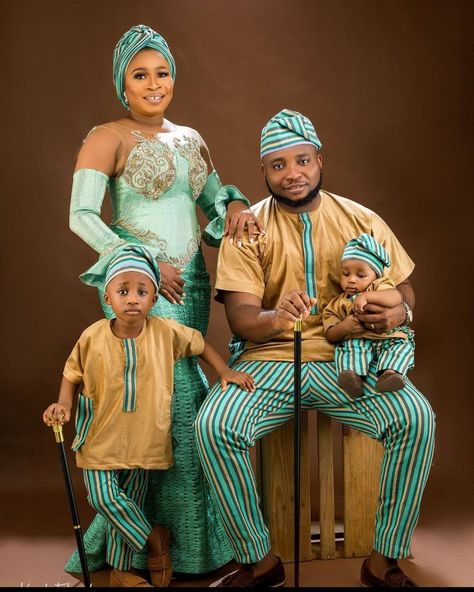 Dream Family, Marriage Goals, Family Picture, African Style, Aso Ebi, Studio Background, Garden Of Eden, African Wear, Happy Wedding