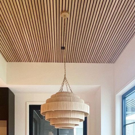 Marybeth Woods Architect on Instagram: "The Warmth of Wood!  #slats #contemporaryceilingdetail  #woodslatceiling" Wooden Slat Ceiling Interior Design, Fabric On Ceiling, Light Wood Wallpaper, White Tray Ceiling, Wood Panel Ceiling, Cottage Ceiling, Slat Ceiling, Wood Slat Ceiling, Trey Ceiling