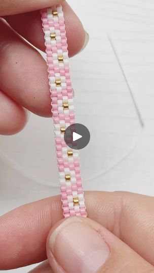 Delica Beaded Bracelets, Ideas Para Pulseras, Bead Weaving Patterns Free, Beads Bracelet Ideas, Diy Bracelets With String, Crochet Bracelet Pattern, Super Duo Beads, Braided Bracelet Diy, Bracelet Miyuki