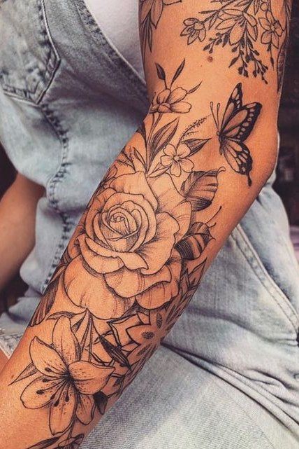 Flower Tattoo Tattoo Placements, Octopus Tattoos, Female Tattoos, Tattoo Forearm, Forarm Tattoos, Beautiful Flower Tattoos, Forearm Sleeve Tattoos, Cat Tattoos, Inspiration Tattoos