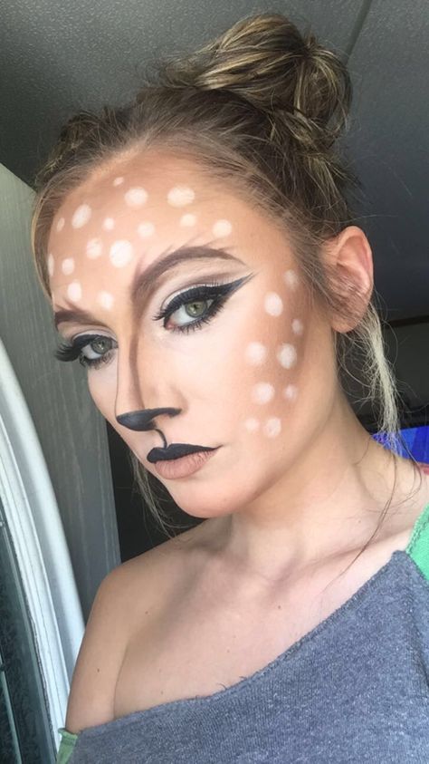 Preshower Makeup, Deer Face Paint, Camo Makeup, Camo Face Paint, Reindeer Makeup, Mouse Deer, Deer Makeup, Xmas Costumes, Deer Costume