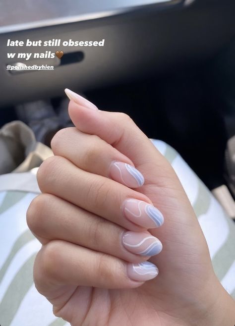 Sport Nails Length Ideas, Sport Length Acrylic Nails, Short Round Nail Designs, Round Nail Designs, Short Round Nails, Length Nails, Sports Nails, Wave Nails, Short Almond Nails