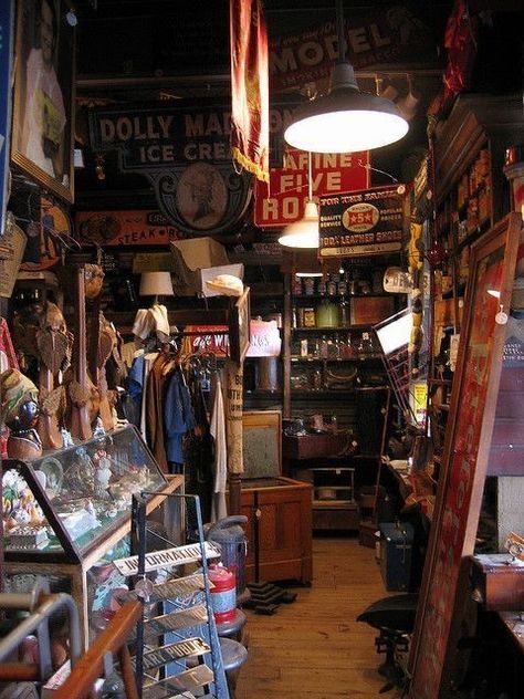 Junk Shop Aesthetic, Antiques Shop Aesthetic, Old Shop Interior, Pawn Shop Aesthetic, Vintage Shops Aesthetic, Vintage Shop Aesthetic, Junk Aesthetic, Antique Shop Aesthetic, Antique Store Aesthetic