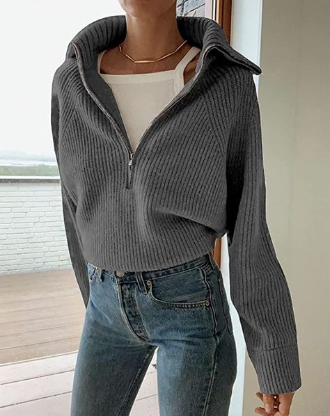 Daily Style Women Casual, Half Zip Jumper Outfit, Jeans And Pullover Outfit, Oversized Quarter Zip Outfit, Outfit Ideas Feminine, V Neck Outfit, Sweater Vest Style, Sweater Half Zip, Pullover Outfit