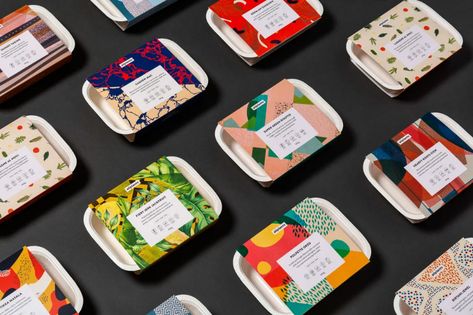 Bright Food Packaging, Cool Food Packaging, Cute Food Packaging, Food To Go Packaging, Food Packaging Ideas, Healthy Food Packaging, Food Delivery Packaging, Salad Packaging, Package Food