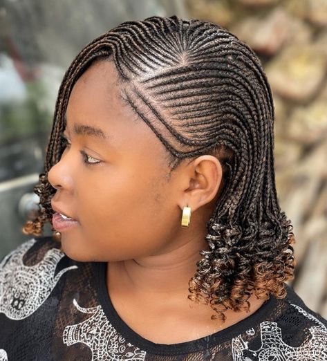 Bob Braids with Ringlets at the Ends Hair Bun Design, All Back Hairstyle, Ideas For Medium Length Hair, Hairstyles For Thinning Hair, Braided Bob, Curled Hair With Braid, Whimsical Hair, Latest Hair Braids, Medium Length Hair Hairstyles