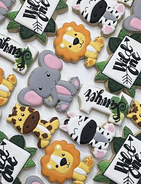 Wild One Safari Cookies, Wild One Birthday Party Cookies, Wild One Birthday Cookies Boy, Jungle Animal Cookies Decorated, Zoo Animal Cookies Decorated, Wild One Desserts, Zoo Cookies Decorated, Safari Animal Cookies Decorated, Wild One Cookies Boy