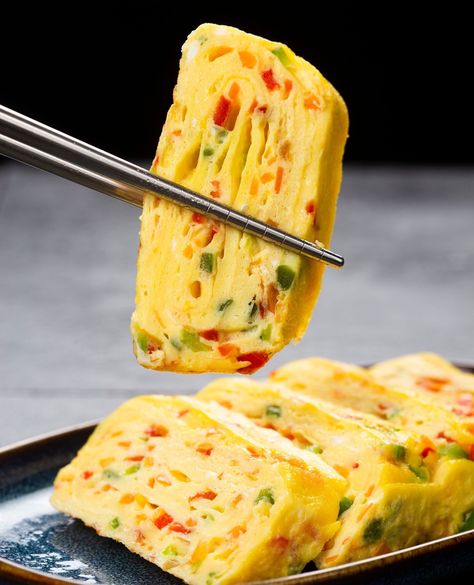 Start your day right with a classic Korean breakfast treat—Gyeran Mari (계란 마리)! 🥢🍳 This rolled omelette is not only delicious but also super easy to prepare with our meal kit. Perfect for a quick breakfast or a tasty side dish!⁠ ⁠ Order now and bring a touch of Korea to your kitchen. 🇰🇷⁠ ⁠ #GyeranMari #KoreanOmelette #KoreanFood #KoreanBreakfast #KoreanMealKit #EasyMeals #KoreanCuisine #계란마리 #한식 #아침식사 #간편요리 Korean Omelette, Gyeran Mari, Rolled Omelette, Store Refrigerator, Korean Breakfast, Best Korean Food, Korean Side Dishes, Dining Menu, Catering Ideas Food