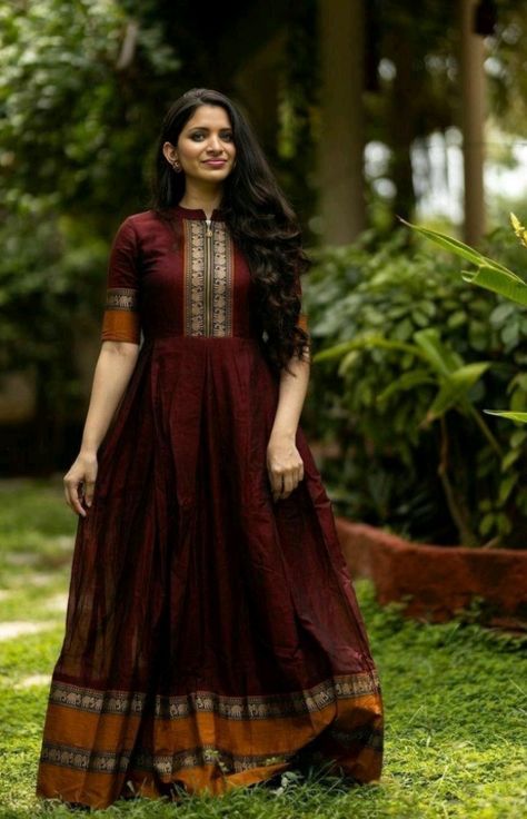 Ethinic Dresses For Women, Elegant Cotton Dress, Birthday Frocks, Frock Models, Saree Gowns, Indian Gown, Kalamkari Dresses, Ikkat Dresses, Long Frock Designs