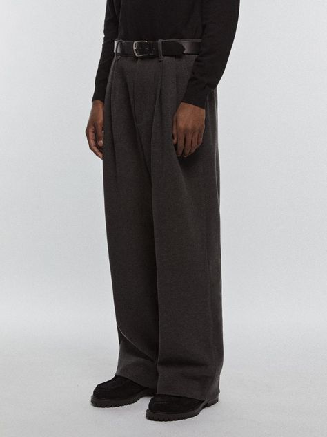 Drawing inspiration from 90s California hip-hop culture, these charcoal wide-leg slacks feature a sophisticated double-pleated design and relaxed silhouette. The premium poly-blend fabric offers comfortable stretch while maintaining a polished appearance, making these pants suitable for both formal and casual occasions. Available in sizes S through L, these versatile slacks are expertly crafted with quality construction at an accessible price point, complete with precise measurements for an opti 90s California, Slacks Outfit, Wide Leg Slacks, Mens Slacks, Hams, Hip Hop Culture, Drawing Inspiration, Hip Hop, Wide Leg