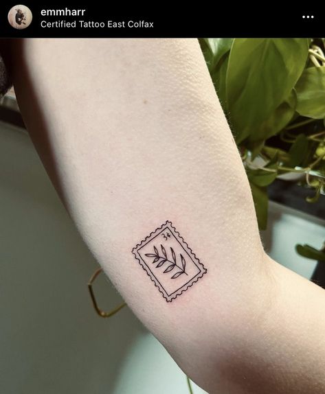 Postal Tattoo Ideas, Simple Stamp Tattoo, Floral Stamp Tattoo, Tattoo Timbre, Stamp Tattoos For Women, Mail Stamp Tattoo, Small Stamp Tattoo, Simple Minimalist Tattoos, Mail Design Ideas