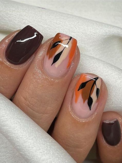 this pin is about autumn nails. Nails With Leaves, Autumn Outdoors, Leaves Nails, Fall Leaves Nail Art, Biab Nails, Simple Fall Nails, November Nails, October Nails, Simple Gel Nails