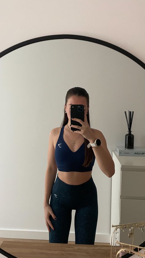 Gymshark outfit inspiration #gymshark #gymsharkwomen #gymlife #gymfit #gymaccessories #gymlife #pilatesreformer #healthyliving #healthylifestyle #healthyaesthetic #gymaesthetic #gymoutfitsforwomen #outfitoftheday #outfitideas Gymshark Outfit Women, Gymshark Aesthetic, Gym Shark Outfit, Gymshark Outfit, Bodybuilding Clothing, Xmas 2024, Gym Shark, Gym Workout Outfits, Gym Hoodie