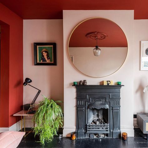 Red Living Room, Red Ceiling, Colourful Home, Mad About The House, Red Living, Colour Consultant, Pink Living Room, Living Room Red, Bedroom Red