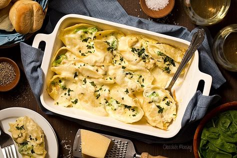 Take some time from your busy schedule for a good home-cooked meal with Chicken Broccoli Alfredo Stuffed Shells For Two with homemade Alfredo sauce. Good Home Cooked Meals, Swiss Chard Recipes Easy, Easy Home Cooked Meals, Alfredo Stuffed Shells, Best Easy Dinner Recipes, Chicken Broccoli Alfredo, Chard Recipes, Broccoli Alfredo, Home Cooked Meals