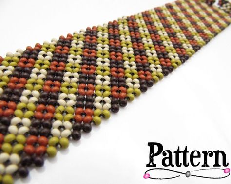 Pattern available at PushinBeads.com. Little Squares done with heavy metal seed beads in Right Angle Weave. Cubic Right Angle Weave, How To Stitch, Paint Brass, Fusion Beads, Right Angle Weave, Beaded Jewelry Tutorials, Beading Needles, Bead Store, Right Angle