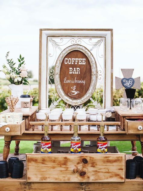 Coffee bar idea for a wedding reception beverage station Reception Coffee Bar, Coffee Reception, Unique Wedding Food, Wedding Drinks Reception, Desserts Wedding, Coffee Bar Wedding, Bar Wedding Reception, Wedding Food Stations, Reception Bar