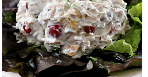 Yummy Neiman Marcus Chicken Salad Recipe - Pinching Your Pennies Neiman Marcus Chicken, Thai Bowl, Party Salad, Mexican Appetizers, Chicken Salad Recipe, Green Veggies, Italian Meatballs, Eat Salad, High Fiber Foods