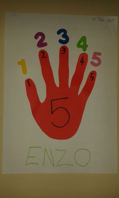 Number 5 craft with hand Numbers Art Preschool, Arts And Crafts Kindergarten Learning, Number 5 For Preschoolers, 1 Craft Number, Number Crafts For Infants, Preschool Crafts Counting, Number 1 Projects For Preschool, Number Art And Craft Preschool, Number Activities For Infants