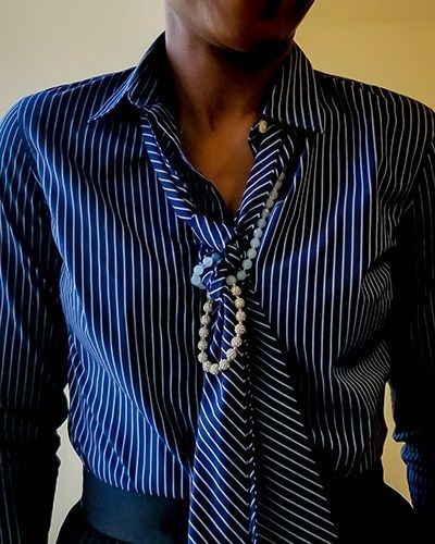 How to Wear a Necklace with a Tie Neck Blouse How To Tie A Tie Neck Blouse, How To Tie A Pussybow Blouse, Neck Tie Outfits For Women, Tie Neck Blouse Outfit, Tie Outfits For Women, Neck Tie Outfit, Pussybow Blouse, Blouse With Bow, Knotted Blouse