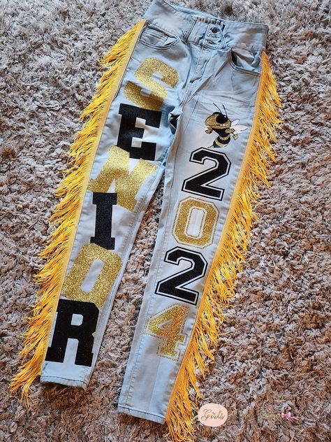 Senior Class Pants, Senior Jeans Black And Gold, Junior Homecoming Pants, Homecoming Diy Pants, Black And Gold Senior Jeans, Mathletes Vs Athletes Outfits, Senior Hoco Jeans Ideas, Homecoming Pants Ideas Junior, Senior Overalls Ideas High Schools 2025