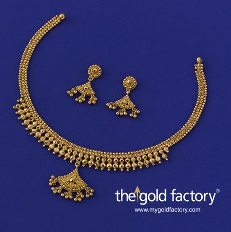 22k Gold Necklace Indian Jewelry, Lightweight Gold Necklace Indian, 10 Gram Gold Necklace Design, Indian Gold Necklace Designs, Small Gold Necklace, Simple Necklace Designs, 22k Gold Necklace, Neck Pieces Jewelry, Clean Gold Jewelry