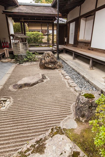 Diy Zen Garden Mini, Courtyard Japanese, Ginkakuji Temple, Japan Gardens, Zen Garden Mini, Japanese Courtyard Garden, Japanese Courtyard, Ginkakuji, Japanese Buildings