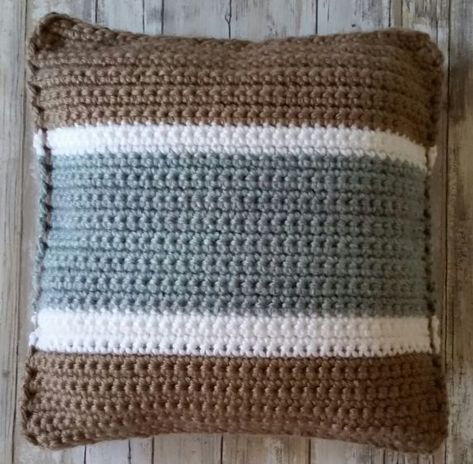 Winter Window Crochet Pillow - Free Pattern - Cashmere Dandelions Crochet Pillows Free Patterns, Crochet Pillow Case Pattern, Crochet Cushion Covers, Chunky Yarn Crochet Pattern, Pillow Cover Crochet Pattern, Crochet Pillow Patterns Free, Crochet Pillow Cases, Crochet Cushion Pattern, Crocheted Things