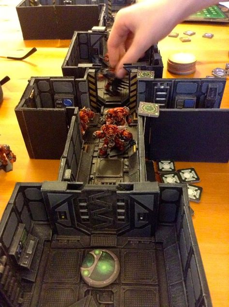 Board Game, Genestealer, Scifi, Space Hulk, Terminator Armor, Terrain Space Hulk Terrain, 40k Table, Terminator Armor, Board Game Room, Space Hulk, Bored Games, Spaceship Interior, Warhammer Terrain, 40k Terrain