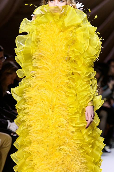 Yellow Runway, Sophia Kokosalaki, Fashion Composition, Rhode Island School Of Design, Colorful Clothing, Yellow Room, Fashion Haute Couture, British Fashion Awards, Natalia Vodianova