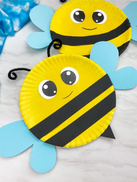 Paper Plate Crafts Special Offer Insect Craft, Bee Craft, Bee Crafts For Kids, Paper Plate Crafts For Kids, Circle Crafts, Toddler Arts And Crafts, Spring Craft, Spring Crafts For Kids, Daycare Crafts