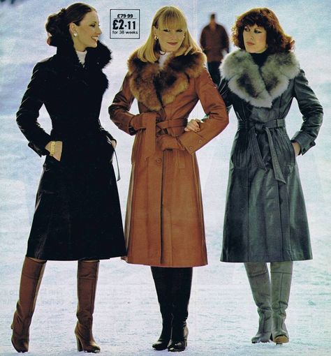 1976/77 Authentic 1970s Fashion, Winter Outfits 70s, 1970s Winter Fashion, Fur Trim Outfit, Retro Winter Outfits, 70s Winter Fashion, Trent Coat, 70s Winter, Leather Coat With Fur