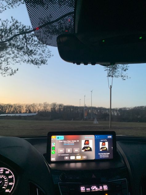 Dash Board Car Decor, Apple Car Play Aesthetic, Car Drive Aesthetic Day, Swift Car Driving Snap, Sunday Plans, Sunset While Driving, Sunday Planning, Apple Carplay, Pretty Pics