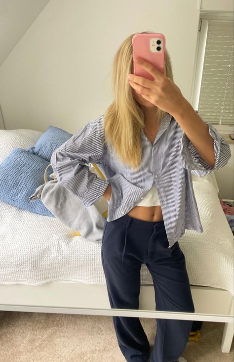 Tailored pants, navy blue pants, low waist pants, striped button down, european summer outfits, stockholm style, summer outfot inspo 2023, matilda djerf style Stockholm Style Summer, Outfits Stockholm, Djerf Style, Pants Low Waist, Scandinavian Outfit, Matilda Djerf Style, Low Waist Pants, European Summer Outfits, Matilda Djerf