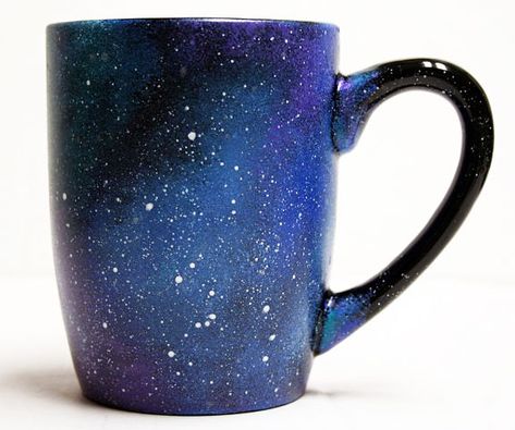 Galaxy Coffee Mugs Coffee Night, Cheap Coffee Mugs, Galaxy Mug, Mugs Pottery, Pottery Tips, Coffee Book, Book Coffee, Painted Coffee Mugs, Night Bar