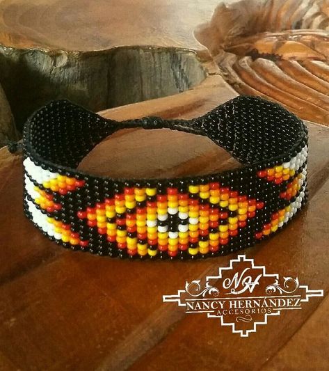 Beaded Hat Bands, Beaded Jewelry Pattern, Native American Beadwork Patterns, Seed Bead Jewelry Patterns, Beautiful Beaded Bracelet, Bead Loom Designs, Loom Jewelry, Bead Crochet Patterns, Loom Bracelet Patterns