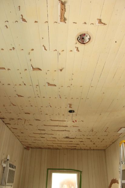 how to remove a drop ceiling Remove Drop Ceiling, Farmhouse Beach Decor, Remodeling Small House, Studio Space Ideas, Fixer Upper Diy, House Flips, Ny House, Farmhouse Beach, House Unique